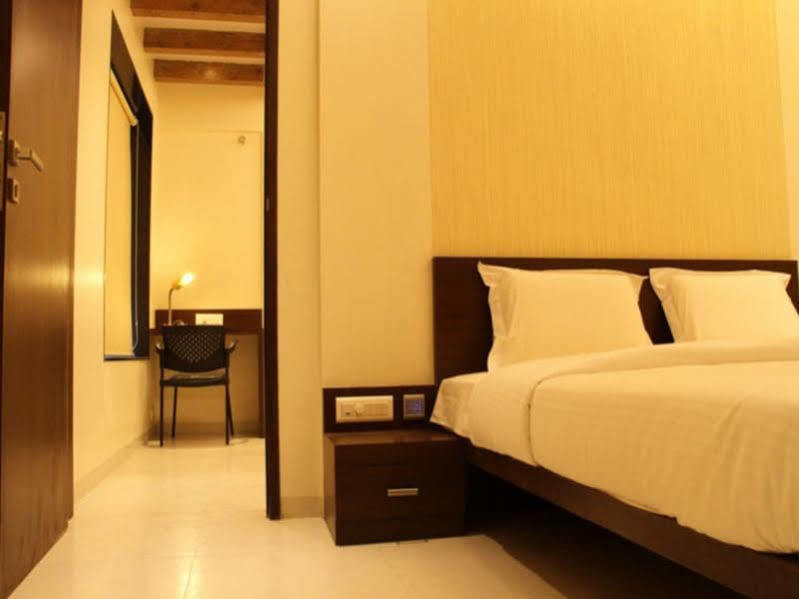 Eco Inn Pune Exterior foto