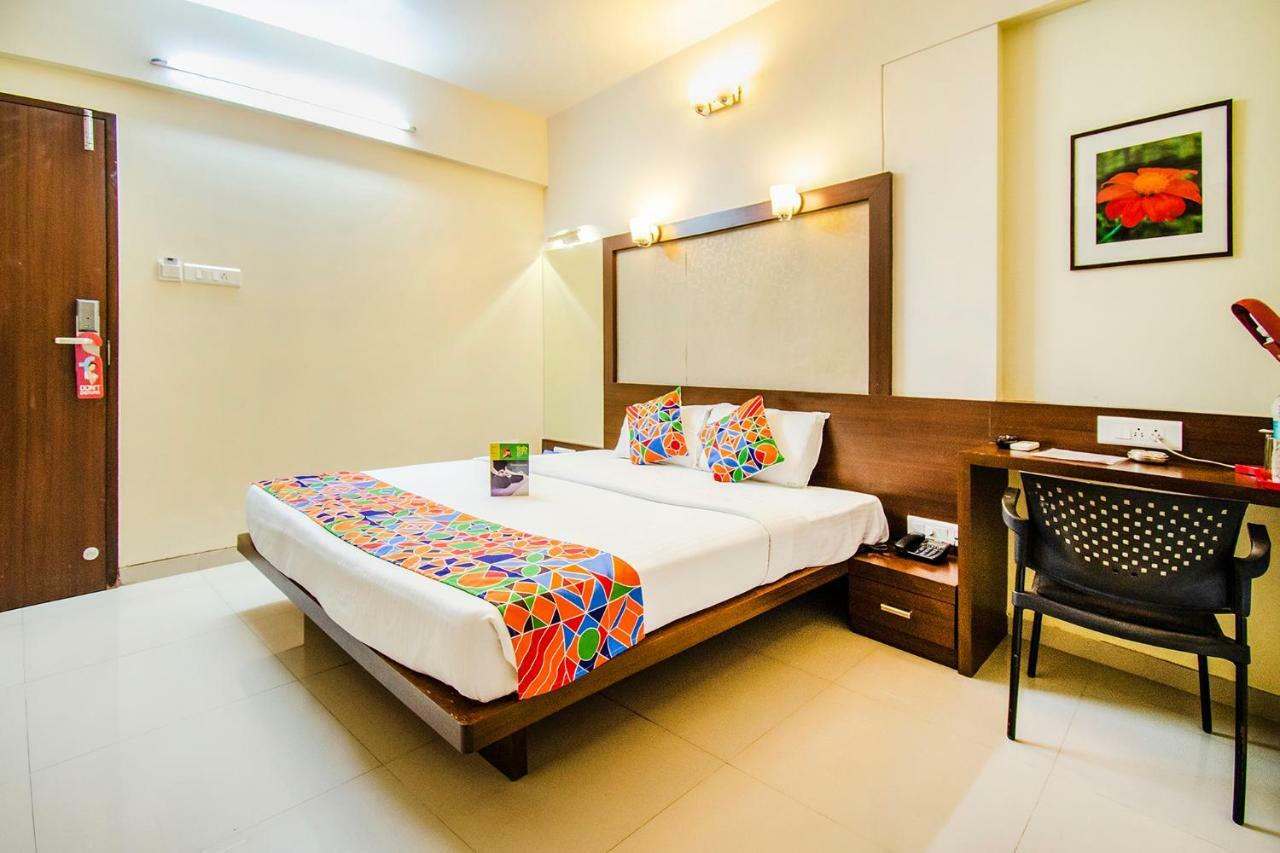 Eco Inn Pune Exterior foto